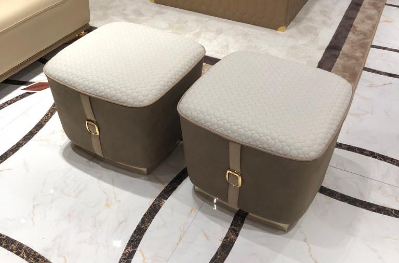 Puf 7 | Elano Luxury Furniture - Masko - Modoko